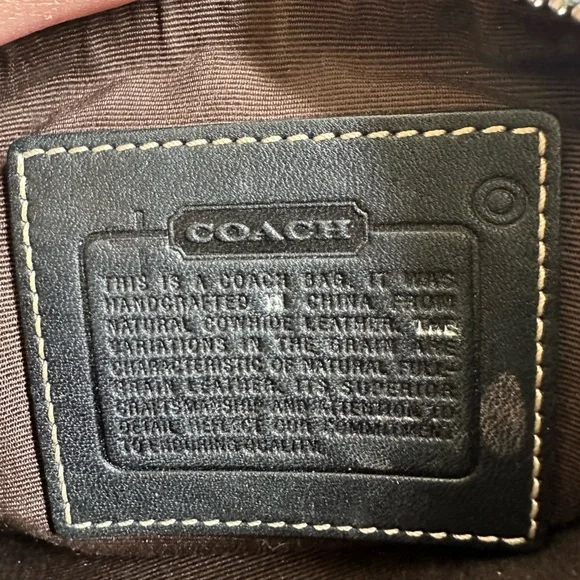 Coach Black Leather Interior with Brown Lining - Picture 4 of 8